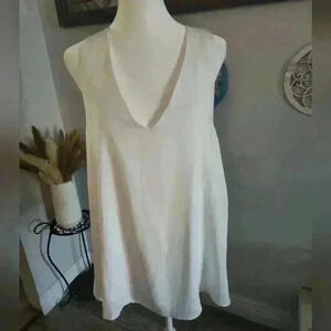 Banana Republic white Cami top size Lg (15)